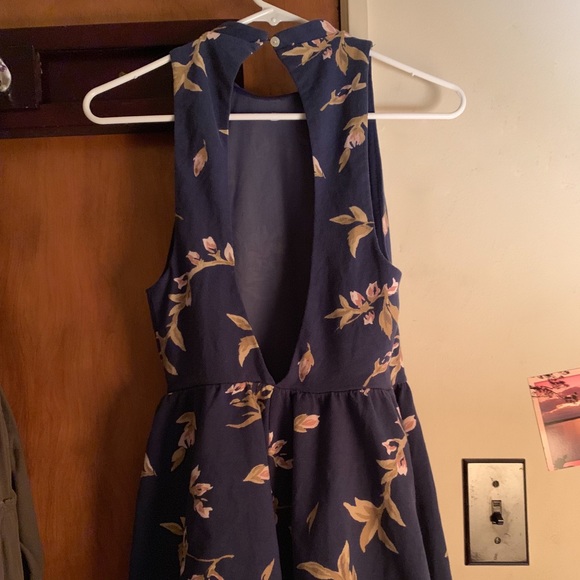 Urban outfitters navy floral skater dress - Picture 4 of 6